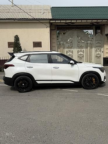 Продажа авто: Kia Seltos: 2019 г., 1.6 л, Автомат, Бензин — 6