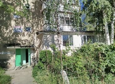сдаю комнату для парней: 4 комнаты, Постельное белье, Парковка, Бытовая техника — 3