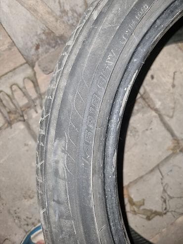 Шины 225 / 45 / R 18, Всесезонная, Б/у, 1 шт, Kumho