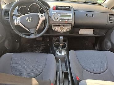step wgn: Honda Jazz: 2008 г., 1.4 л, Механика, Бензин, Хэтчбэк — 5
