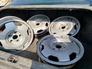Литые Диски R 15 Audi, Комплект, отверстий - 4, Б/у at lalafo.kg Литые Диски R 15 Audi, Комплект, отверстий - 4, Б/у