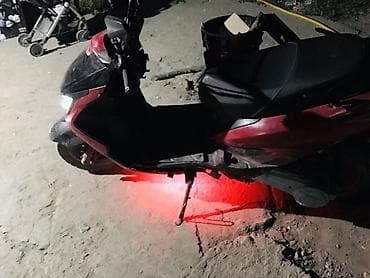 электро мопеды: Тип скутера M8, 150 куб. см, Бензин — 4