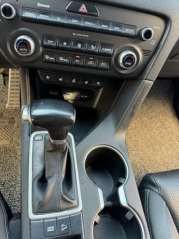Продажа авто: Kia Sportage: 2018 г., 2 л, Автомат, Дизель, Кроссовер — 8