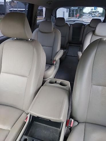 кия седона: Kia Carnival: 2018 г., 2.2 л, Автомат, Дизель, Минивэн — 9