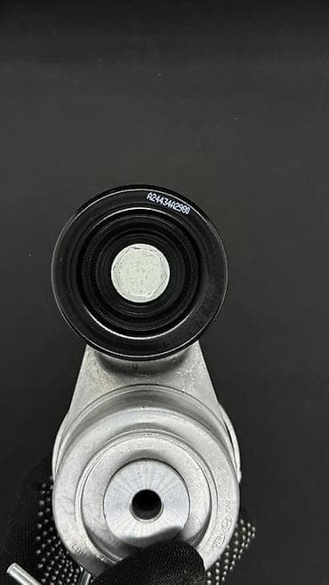 продаю портер 2003: Натяжитель Hyundai Новый, Оригинал — 6