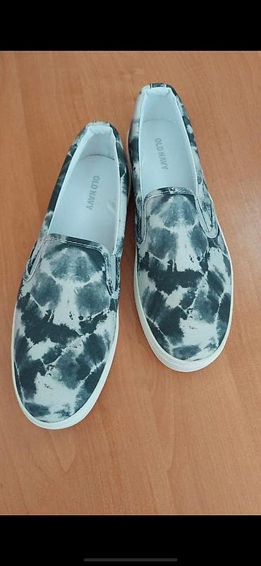 туфли токмок: Новые слипоны 38,5 размер. 1500 сом — 1