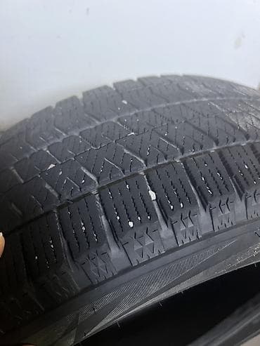 бир: Шиналар 195 / 65 / R 15, Кыш, Комплект, Жеңил унаалар, Жапония, Bridgestone — 6