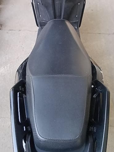 маленький мопед: Скутер Танк, тормоза дисковые,12 колёса, сигнализация, всё работает,не — 7