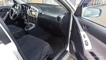 св: Toyota Matrix: 2003 г., 1.8 л, Механика, Бензин, Хэтчбэк — 6