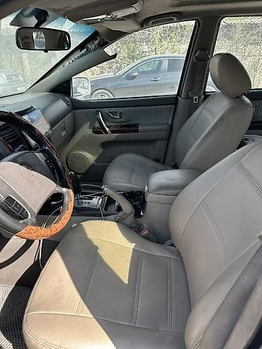 сокулук арал: Продаю Kia Sorento 2006 года (белый, 5‑дверный) с автоматической — 4