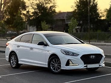 Hyundai Sonata: 2021 г., 2 л, Автомат, Газ, Седан — 3