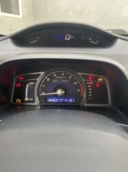 субару импреза 2009: Honda Civic: 2008 г., 1.3 л, Автомат, Гибрид, Седан — 8