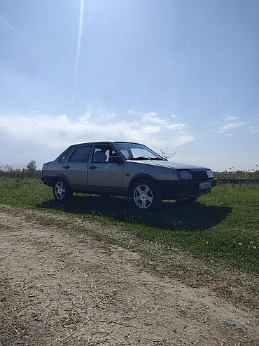 Продажа авто: ВАЗ (ЛАДА) 21099: 1995 г., 1.5 л, Ручные, Бензин, Седан — 4