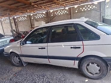 Volkswagen Passat: 1989 г., Кол менен иштөөчү, Седан — 4