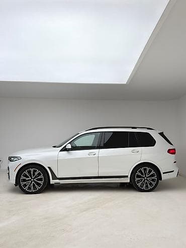 camry 2 4: BMW X7: 2021 г., 3 л, Автомат, Бензин, Кроссовер — 4