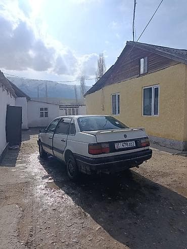 спойлер на фит: Volkswagen Passat: 1989 г., 1.8 л, Механика, Бензин, Седан — 2