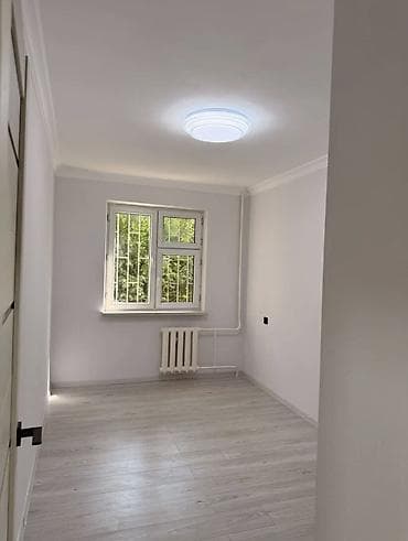 Батирлер: 2 бөлмө, 46 м², 9-мкр 104-серия, 1 кабат, Жаңы ремонт — 4