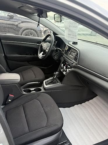 гузку: Hyundai Avante: 2019 г., 1.6 л, Автомат, Бензин, Седан — 9