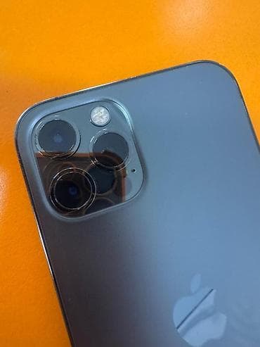 IPhone 12 Pro, Б/у, 256 ГБ, Black Titanium, Защитное стекло, 86 %