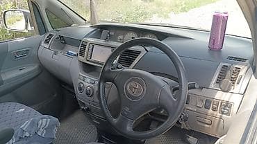 Транспорт: Toyota Voxy: 2004 г., Автомат, Бензин, Минивэн — 3