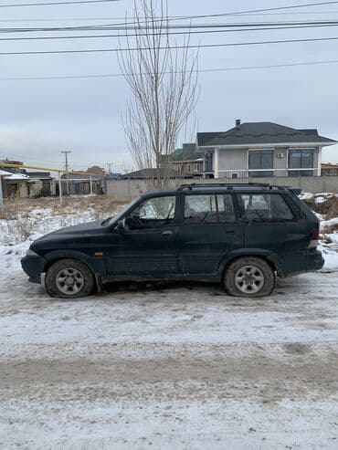 дизил авто: Продаётся внедорожник тёмно‑зелёного цвета. Характеристики и — 4