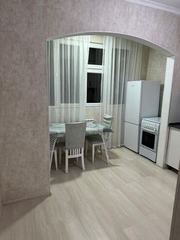 1 комнатные квартиры: 1 комната, 45 м², 106 серия улучшенная, 9 этаж, Косметический ремонт — 13