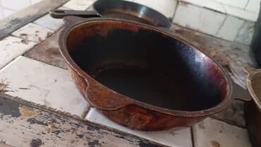 Чугунная посуда для плиты/печи — комплект. В составе: - Чугунный