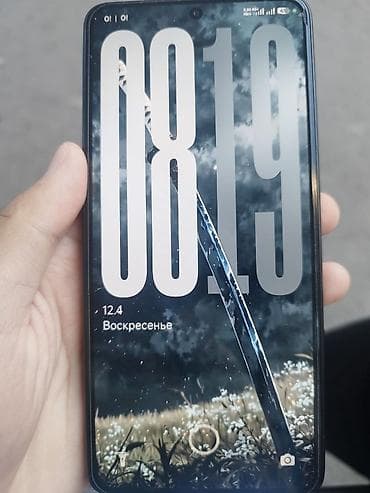 Poco Б/у, 256 ГБ, цвет - Черный, 2 SIM