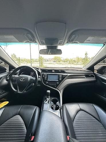 01: Toyota Camry: 2018 г., 2.5 л, Автомат, Бензин, Седан — 6