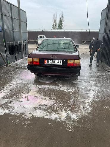 Audi 100: 1990 г., 2.3 л, Кол менен иштөөчү, Бензин, Седан