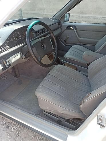 бампер на w220: Mercedes-Benz W124: 1988 г., 2.3 л, Ручные, Бензин, Седан — 4