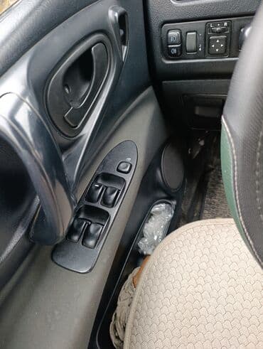 corolla runx: Mitsubishi Mirage: 2003 г., 1.8 л, Механика, Бензин, Хэтчбэк — 9