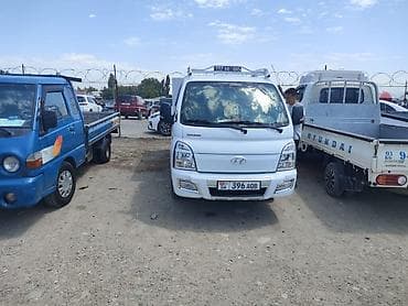 Hyundai Porter: 2021 г., 2.5 л, Типтроник, Дизель at lalafo.kg Hyundai Porter: 2021 г., 2.5 л, Типтроник, Дизель