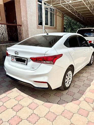 byd e2 2019: Hyundai Accent: 2019 г., 1.6 л, Автомат, Бензин, Седан — 1