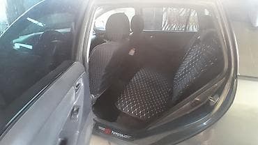 вагон бу: Toyota Corolla: 2004 г., 1.6 л, Ручные, Бензин, Универсал — 3