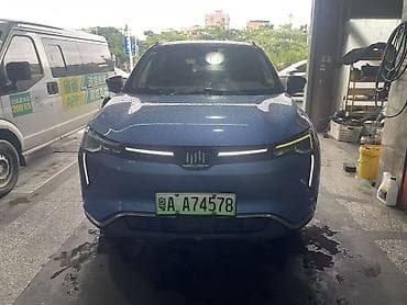 byd e9: Weltmeister W6, 2021 г., 150000 км, Передний, На заказ — 1