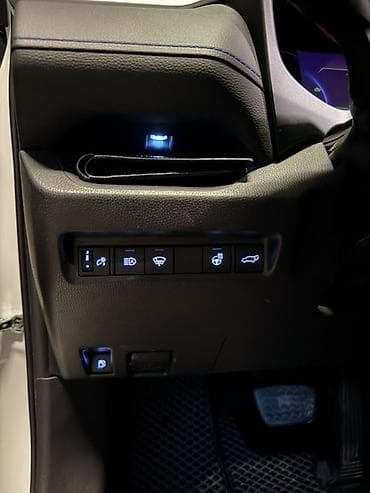 Транспорт: Toyota RAV4: 2020 г., Гибрид, Кроссовер — 6