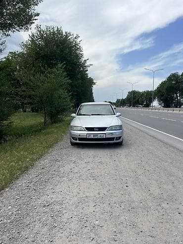 smart open: Opel Vectra: 2002 г., 2.2 л, Механика, Дизель, Хэтчбэк — 2