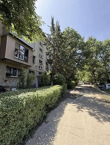 2 комнаты, 43 м², 104 серия, 2 этаж, Старый ремонт