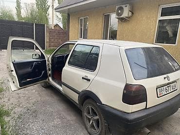 roewe ei5: Volkswagen Golf: 1992 г., 1.8 л, Механика, Бензин, Хэтчбэк — 2