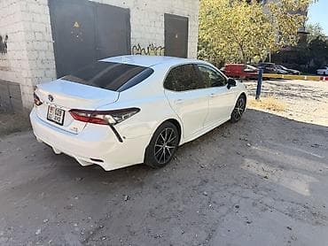 lexus радар: Toyota Camry: 2021 г., 2.5 л, Автомат, Гибрид, Седан — 1