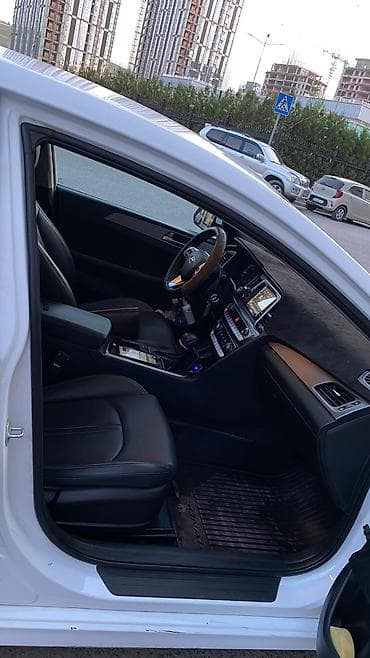 sonat: Hyundai Sonata: 2021 г., 0.2 л, Автомат, Газ, Седан — 7