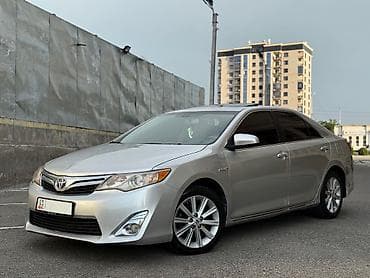 решетка вента: Toyota Camry: 2014 г., 2.5 л, Автомат, Гибрид, Седан — 3