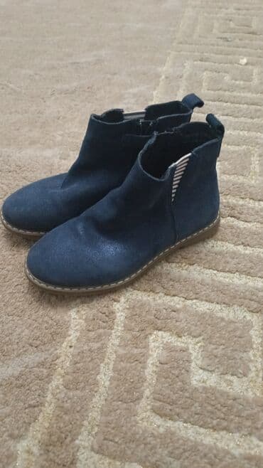 демисезонная детская обувь 22 размера: Детские ботинки-чилси 30й размер. куплено в Бельгии. - Цвет — 1