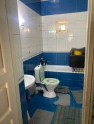 сдаётся дом рабочий городок: 75 м², 3 комнаты, Подвал, погреб, Забор, огорожен — 3