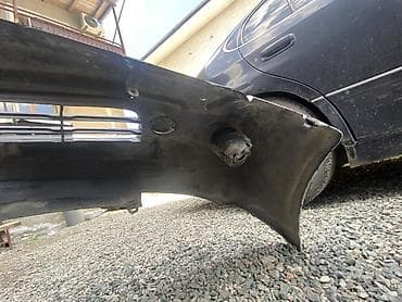 св: Бампер Toyota, Б/у — 4