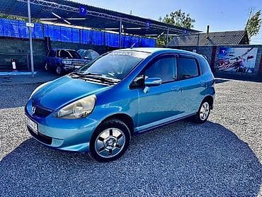 Honda Fit: 2007 г., 1.3 л, Автомат, Бензин, Хэтчбэк