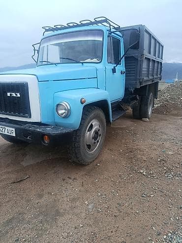 ГАЗ : 1995 г., 4.7 л, Механика, Бензин, Купе
