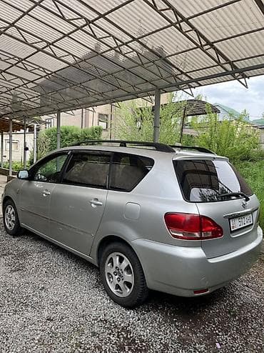 рено рапид: Toyota Avensis Verso: 2002 г., 2 л, Автомат, Газ, Минивэн — 5