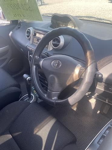 a6 c4: Toyota Ist: 2003 г., 1.3 л, Автомат, Бензин, Хэтчбэк — 3